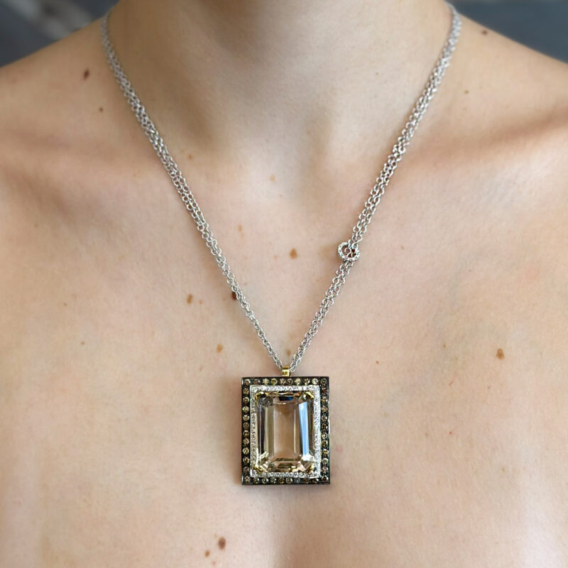 COLLANA FLAVIORO PENDENTE QUARZO E DIAMANTI