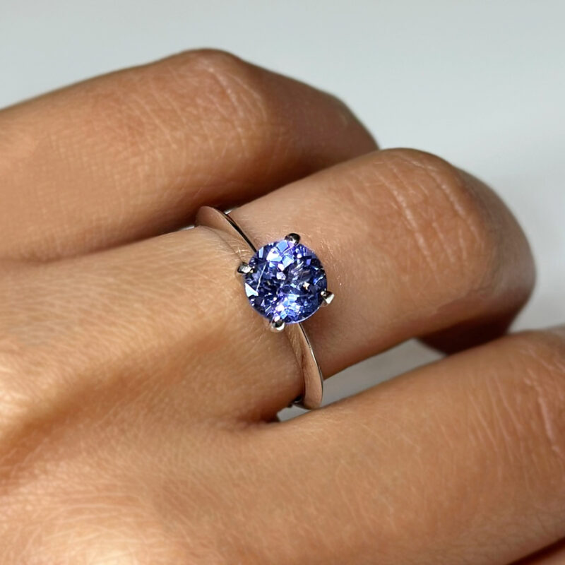 anello tanzanite flavioro