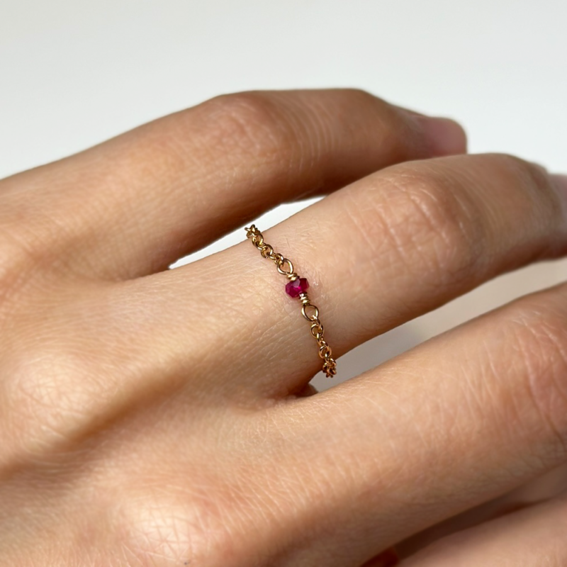 Anello dono oro rosa rubino