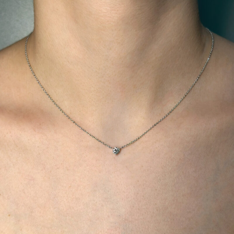 Collana punto luce Diamante ct 0.30 certificato GIA