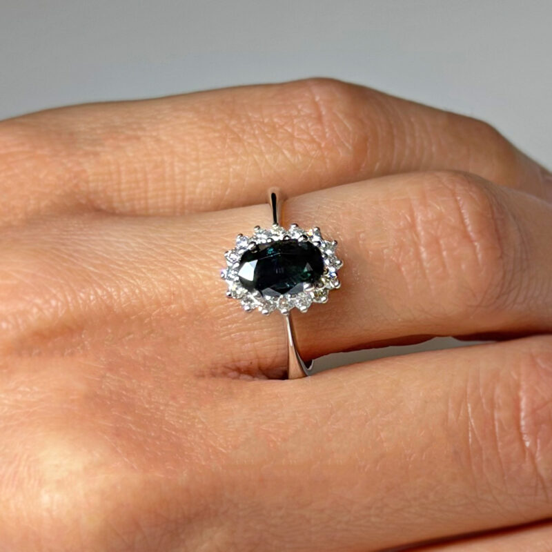 Anello Flavioro zaffiro e diamanti