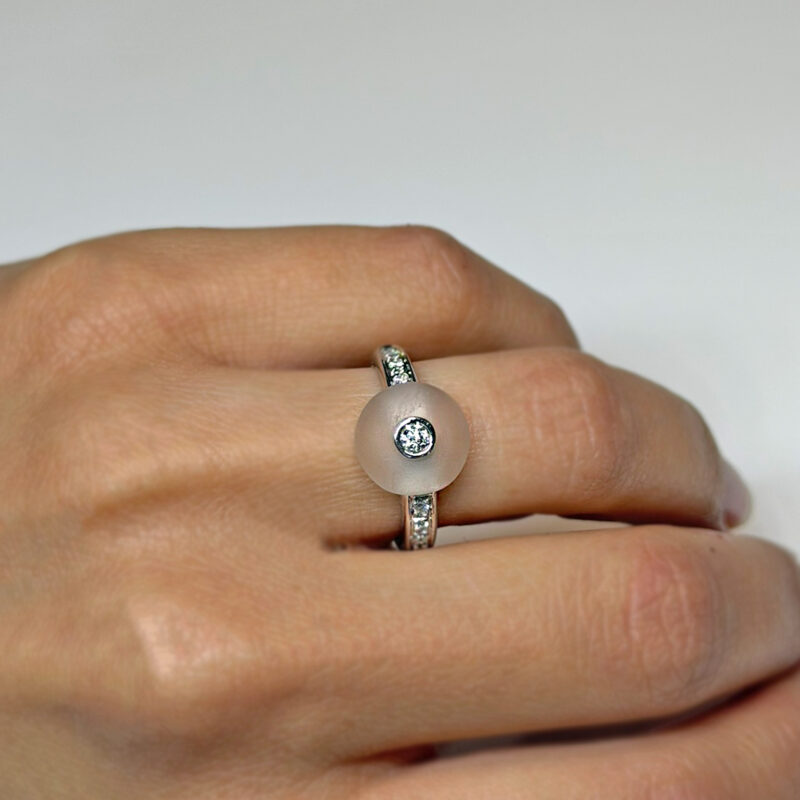 ANELLO QUARZO ROSA E DIAMANTI ORO 18KT