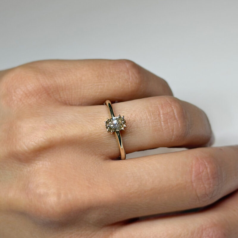 anello diamante brown
