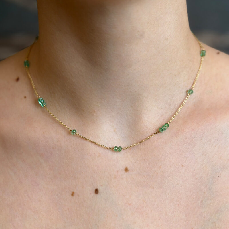 collana flavioro smeraldi oro giallo realizzata a mano