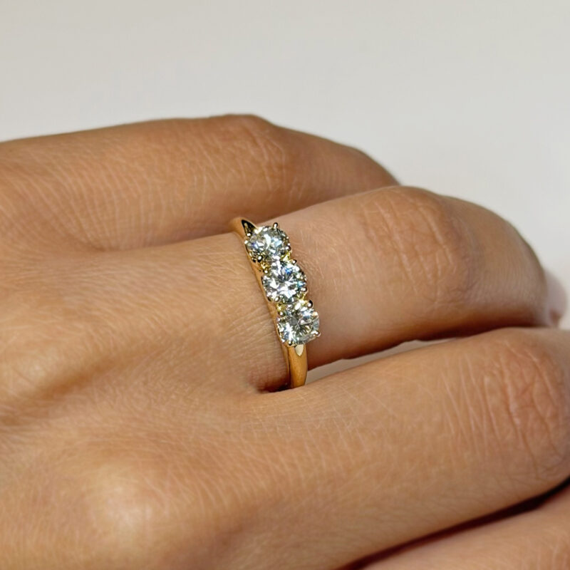 ANELLO TRILOGY FLAVIORO ORO GIALLO DIAMANTI
